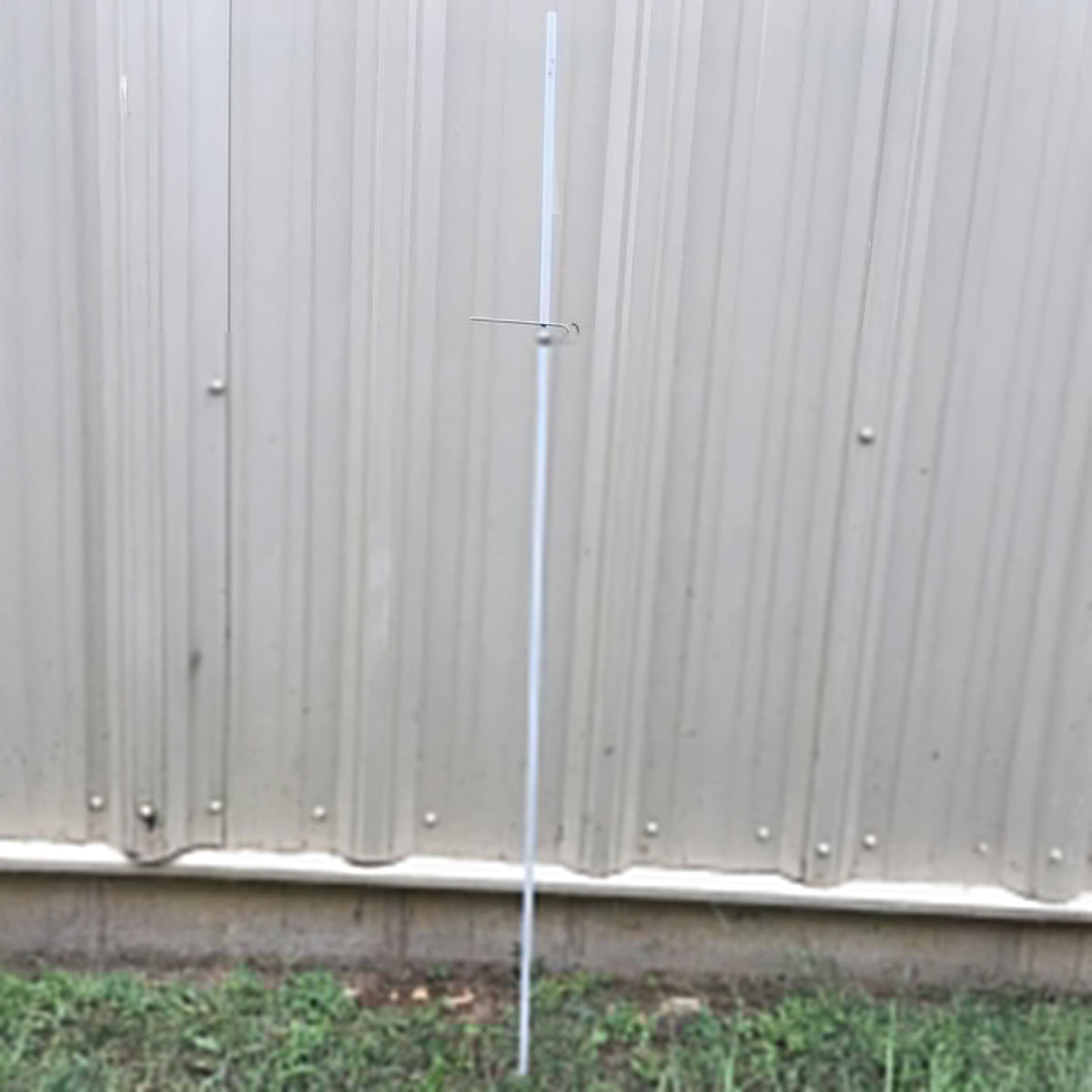 Fiberglass Rods,  3/8" x 48", Pointed fiberglass post